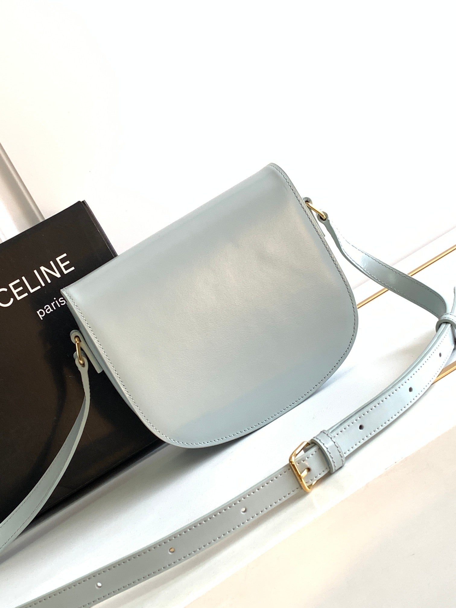 TEEN BESACE TRIOMPHE 18.5 CUIR DE VEAU BLEU NUAGE