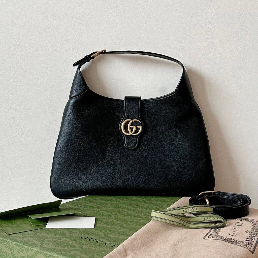 Grand sac bandoulière APHRODITE 47 en cuir de veau noir