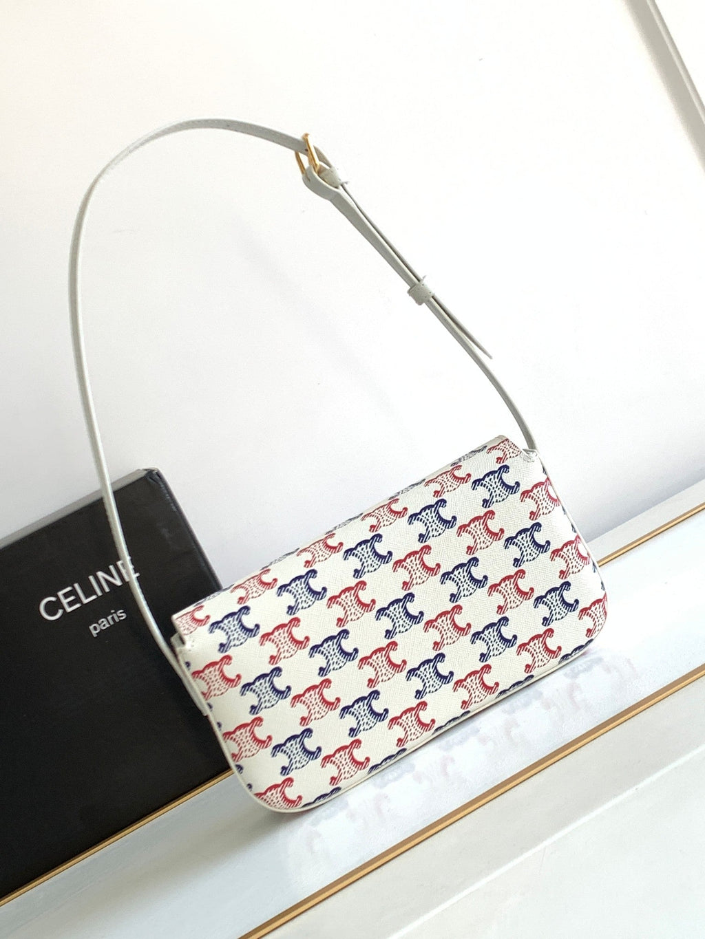 CUIR DE VACHE COLORÉ TRIPHOME 20