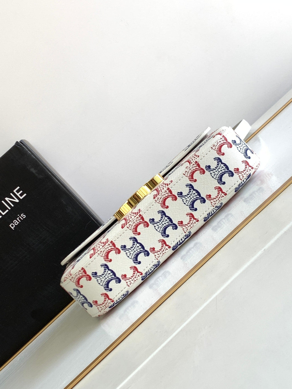 CUIR DE VACHE COLORÉ TRIPHOME 20