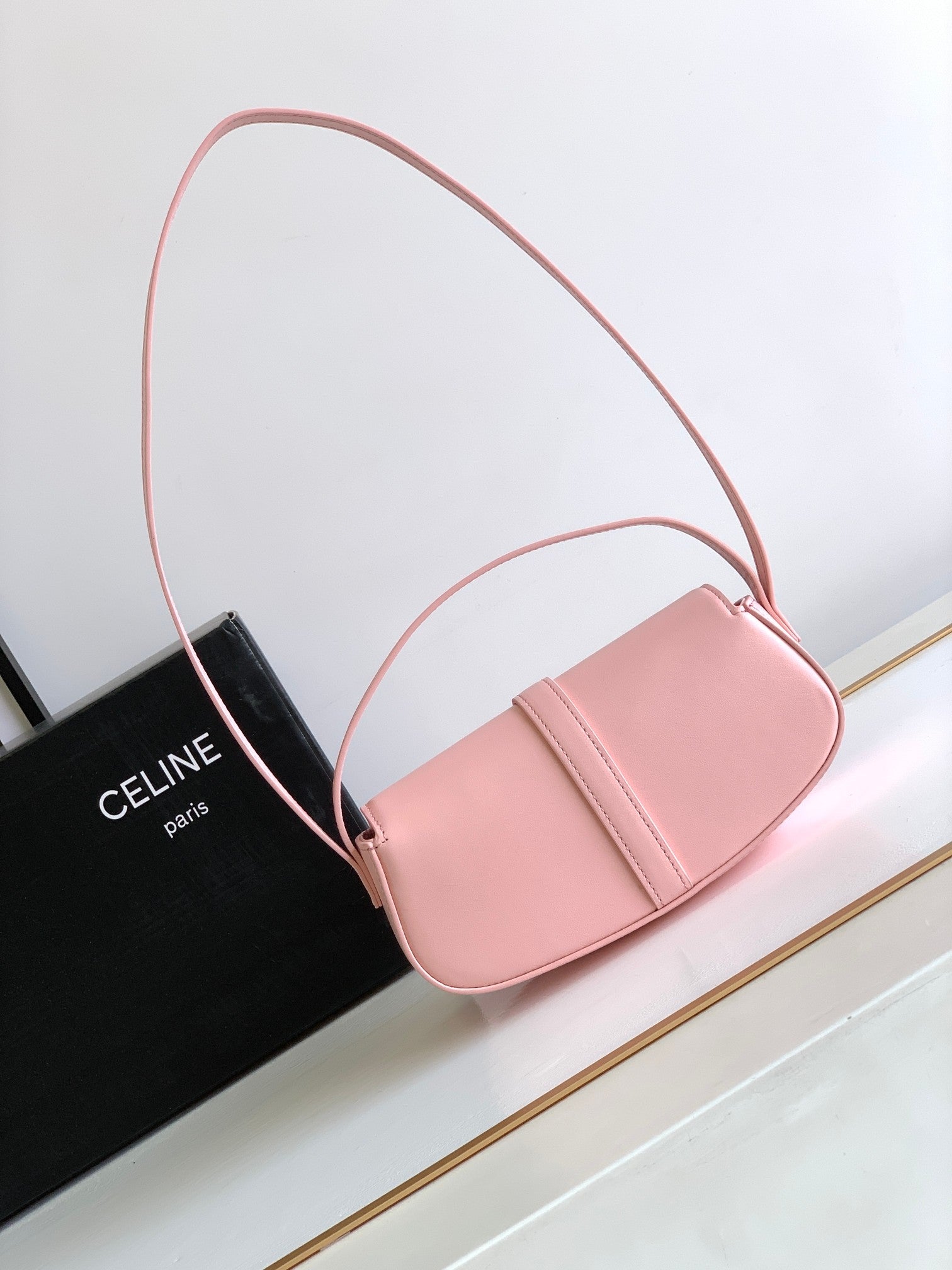 MINI POCHETTE TABOU 18 CUIR DE VEAU ROSE SAKURA