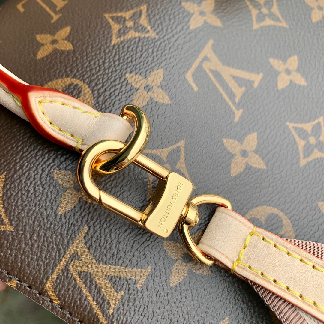 CLUNY MM 33 EN TOILE MONOGRAMME MARRON