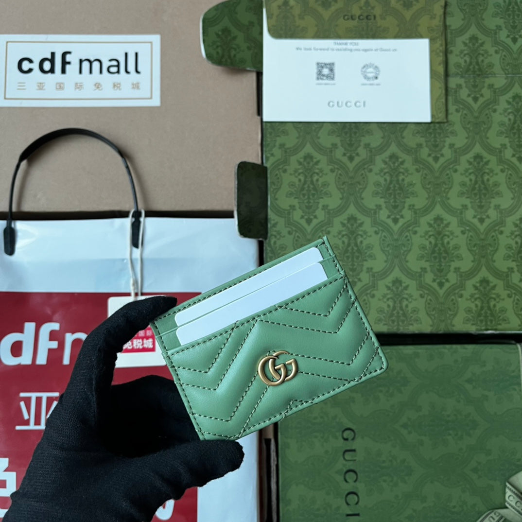 ÉTUI À CARTES MATELASSÉ MARMONT 10 EN CUIR D'AGNEAU VERT CLAIR