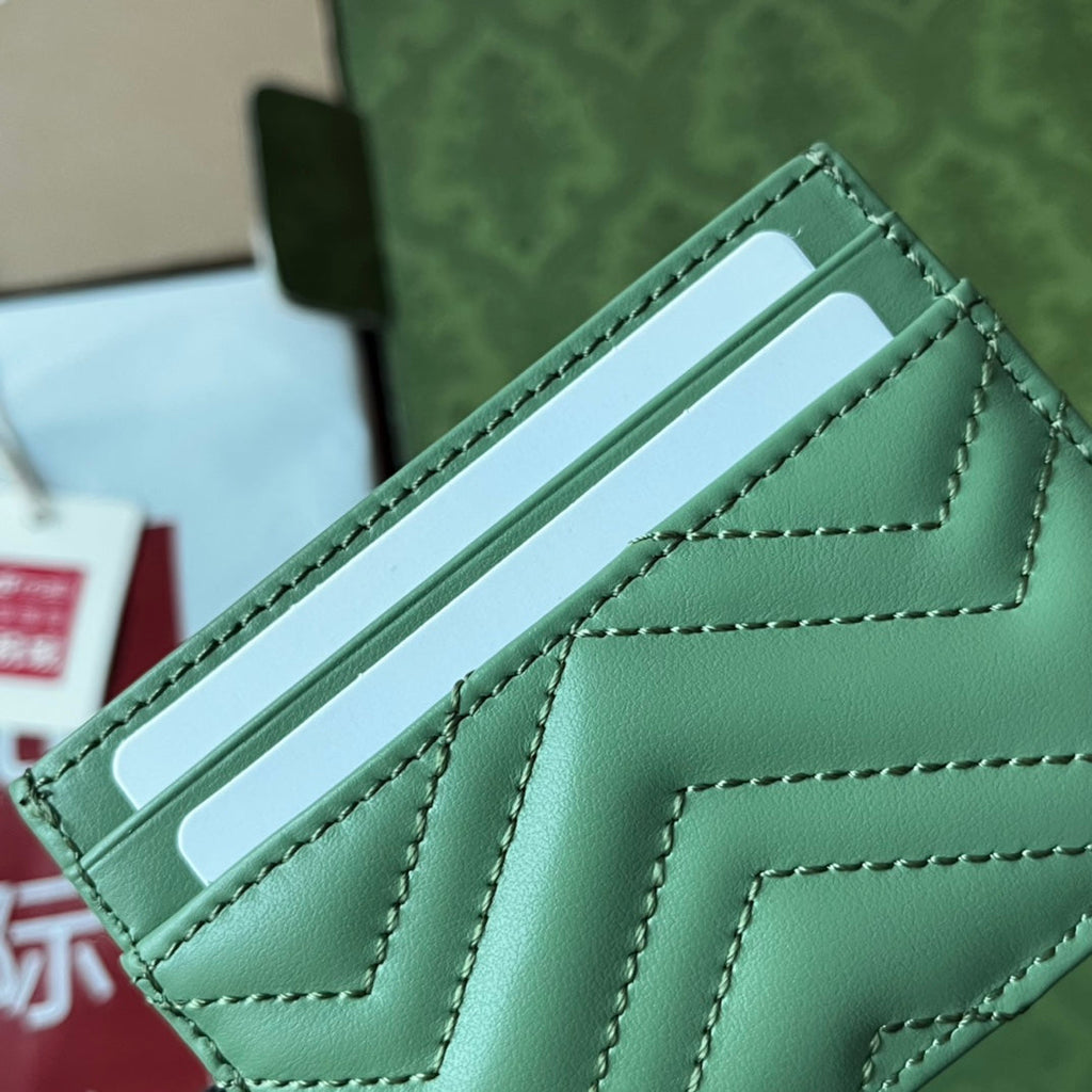 ÉTUI À CARTES MATELASSÉ MARMONT 10 EN CUIR D'AGNEAU VERT CLAIR