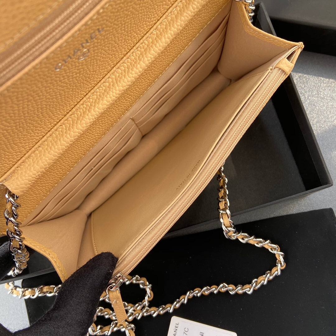 CC WOC 20CM YELLOW GRAINED CALFSKIN SILVER HARDWARE