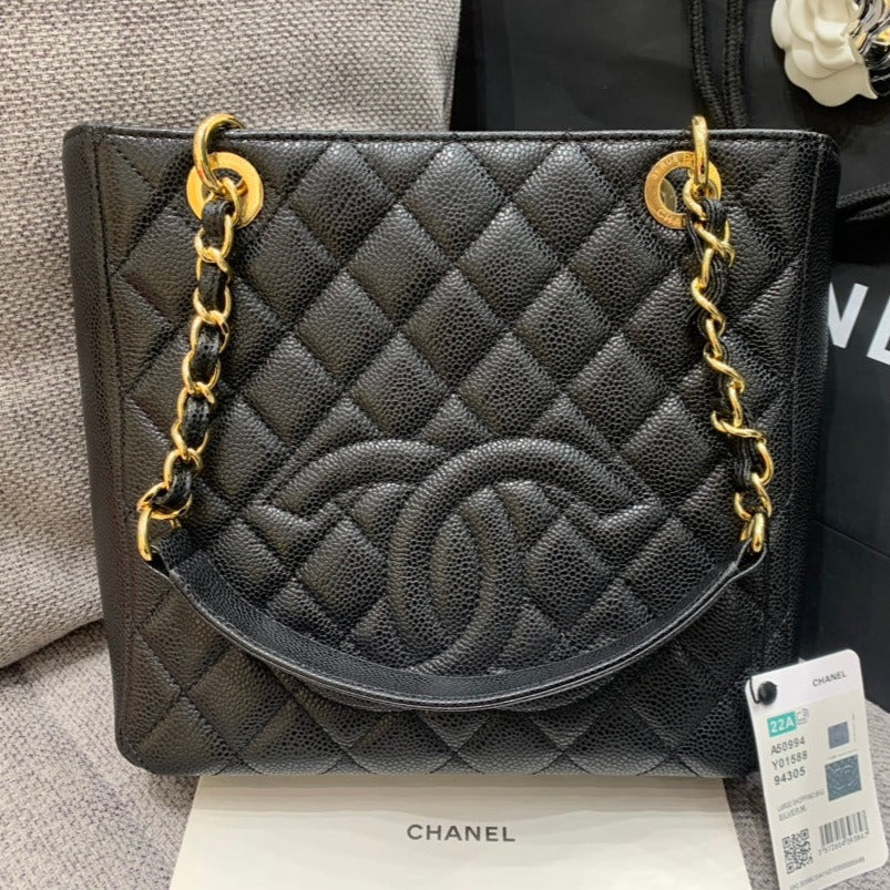 Grand sac cabas classique 24 cm, noir caviar, matériel doré