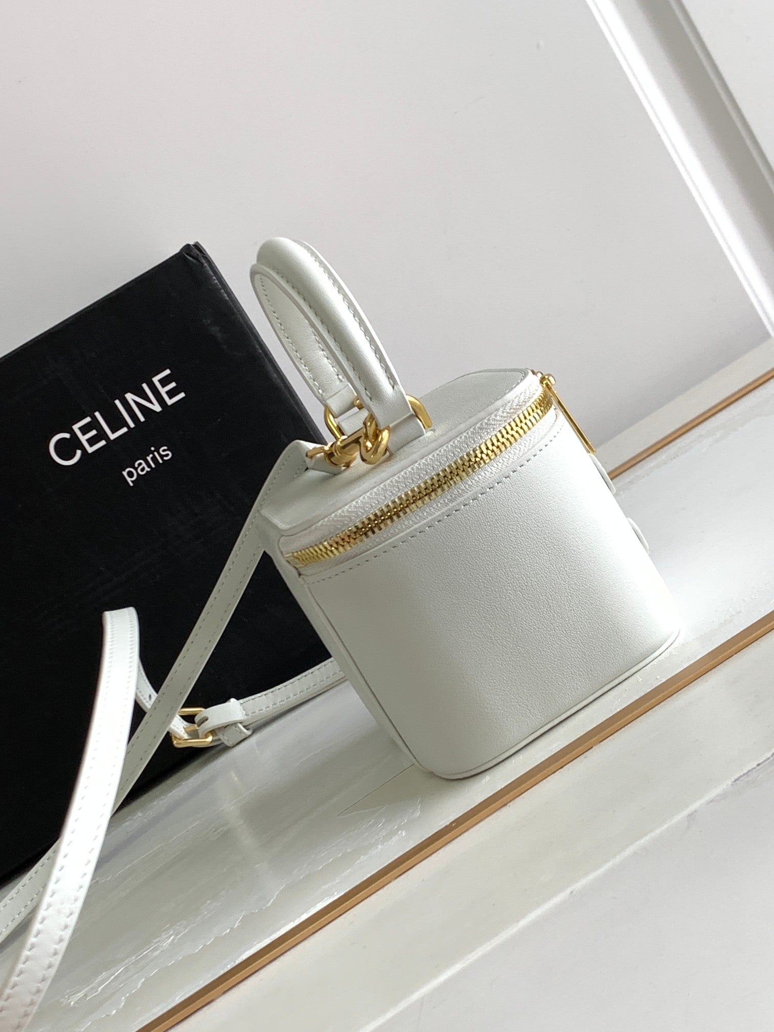 MINI VANITY CASE TRIOMPHE CUIR DE VEAU BLANC
