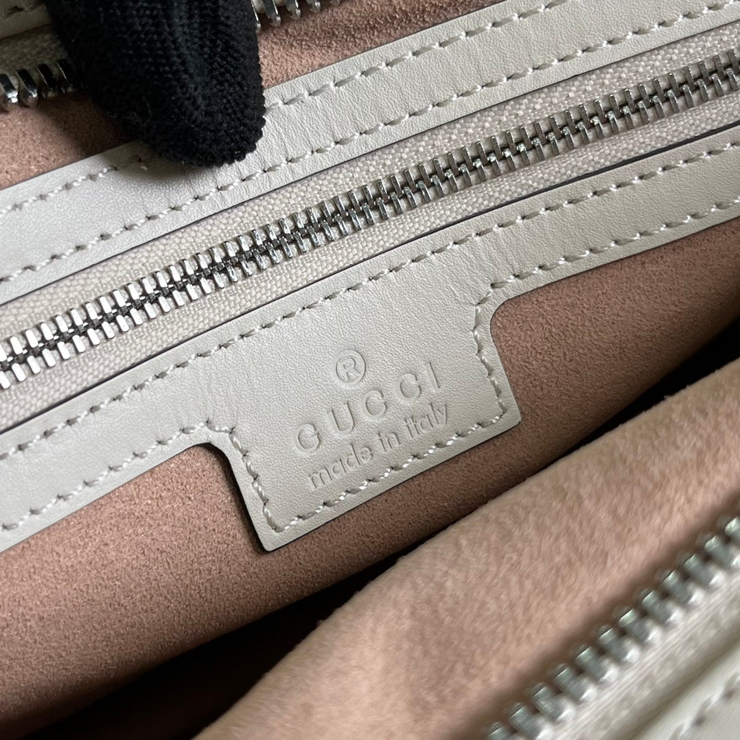 SAC CABAS GG PETIT 28 EN CUIR DE VEAU BLANC