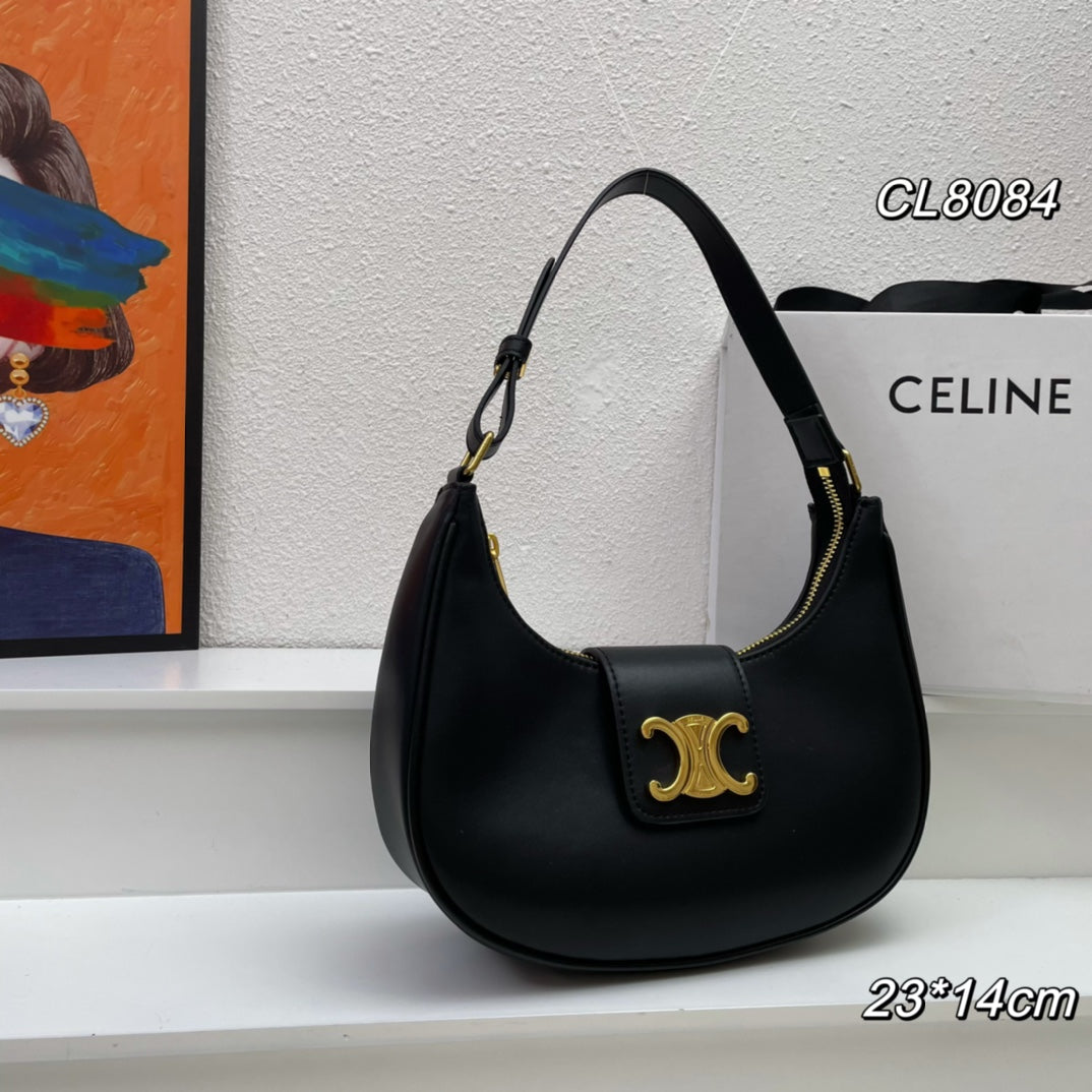23 SAC EN CUIR DE VEAU NOIR