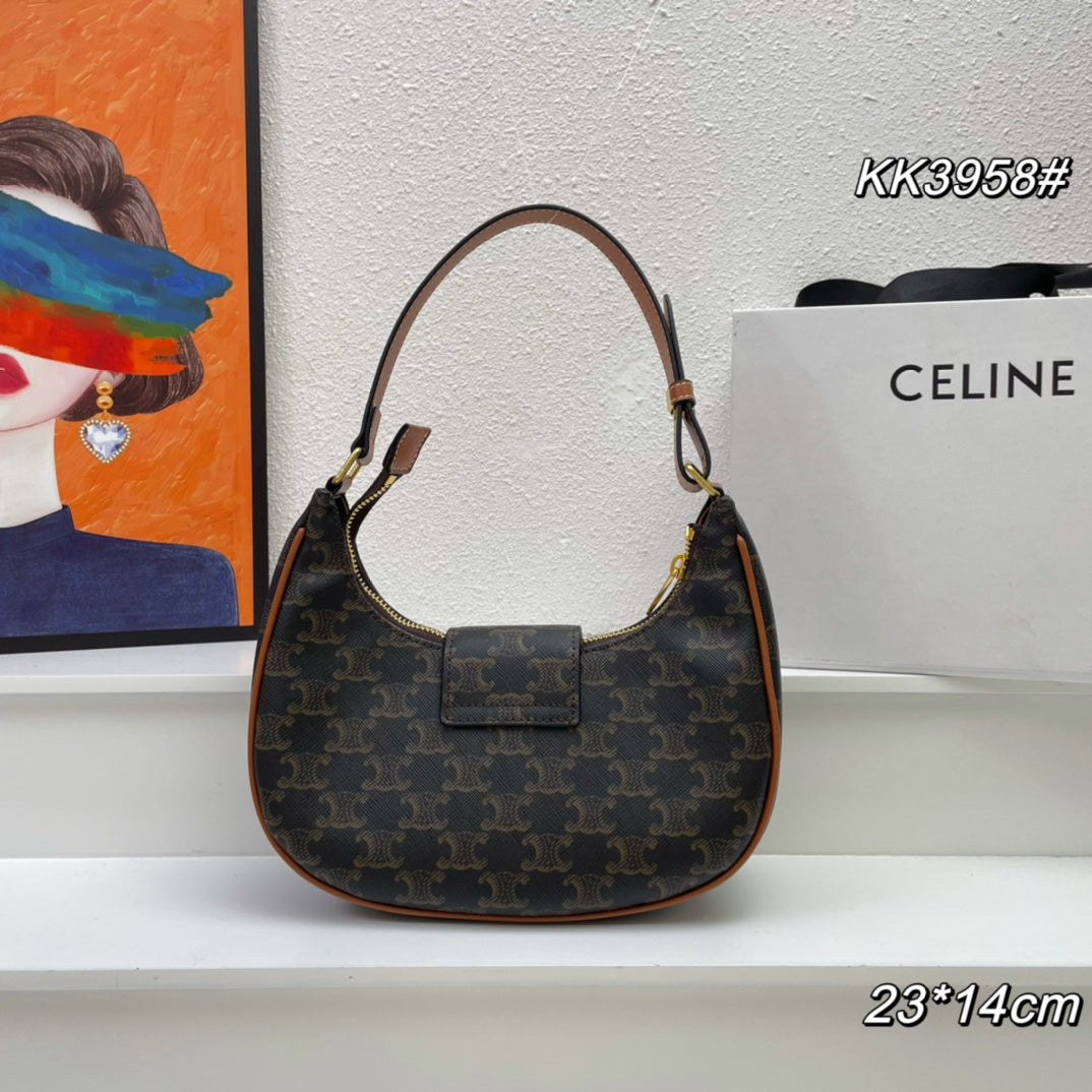 23 SAC EN CUIR DE VEAU MOTIF NOIR