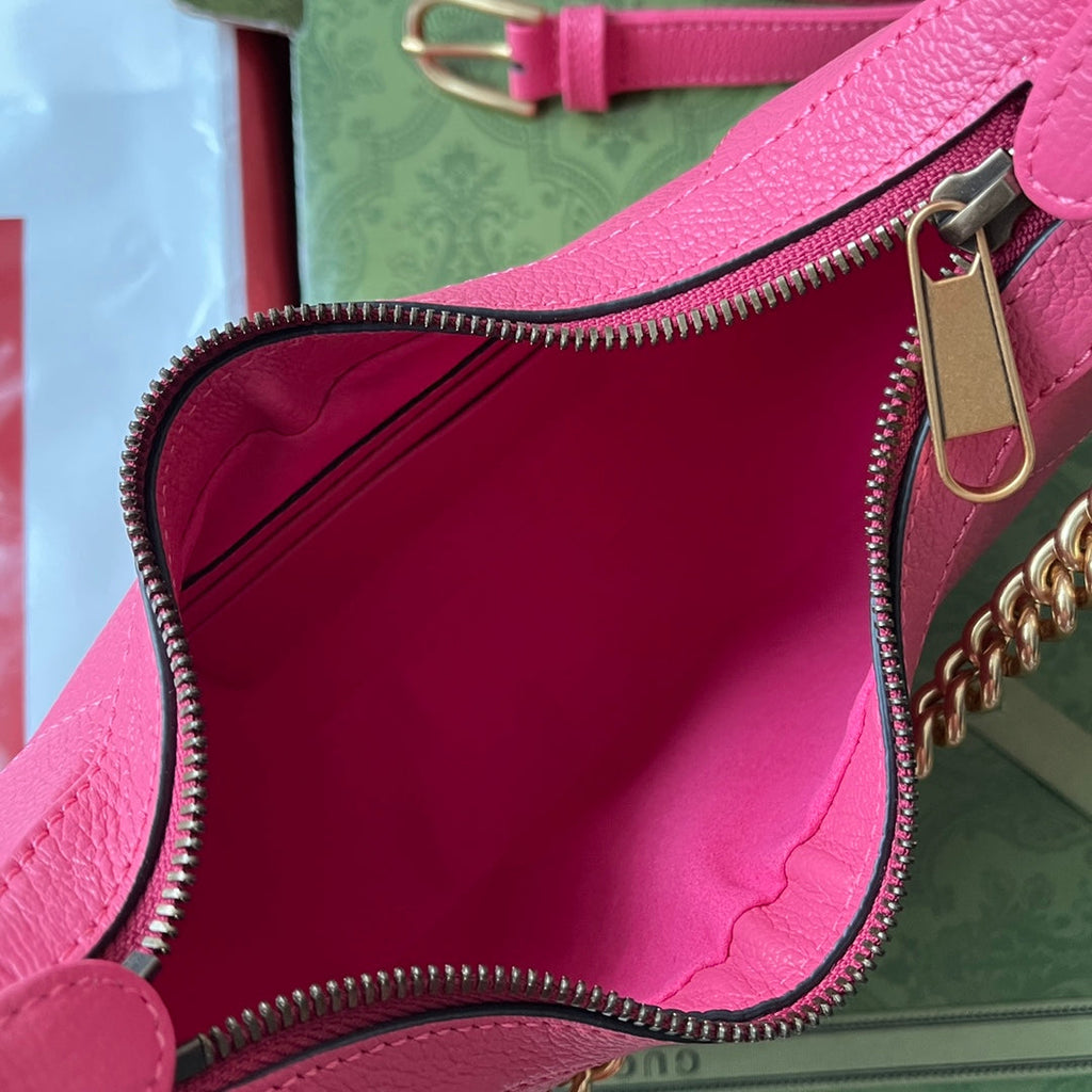 SAC À BANDOULIÈRE 25 EN CUIR DE VEAU ROSE VIF, QUINCAILLERIE DORÉ