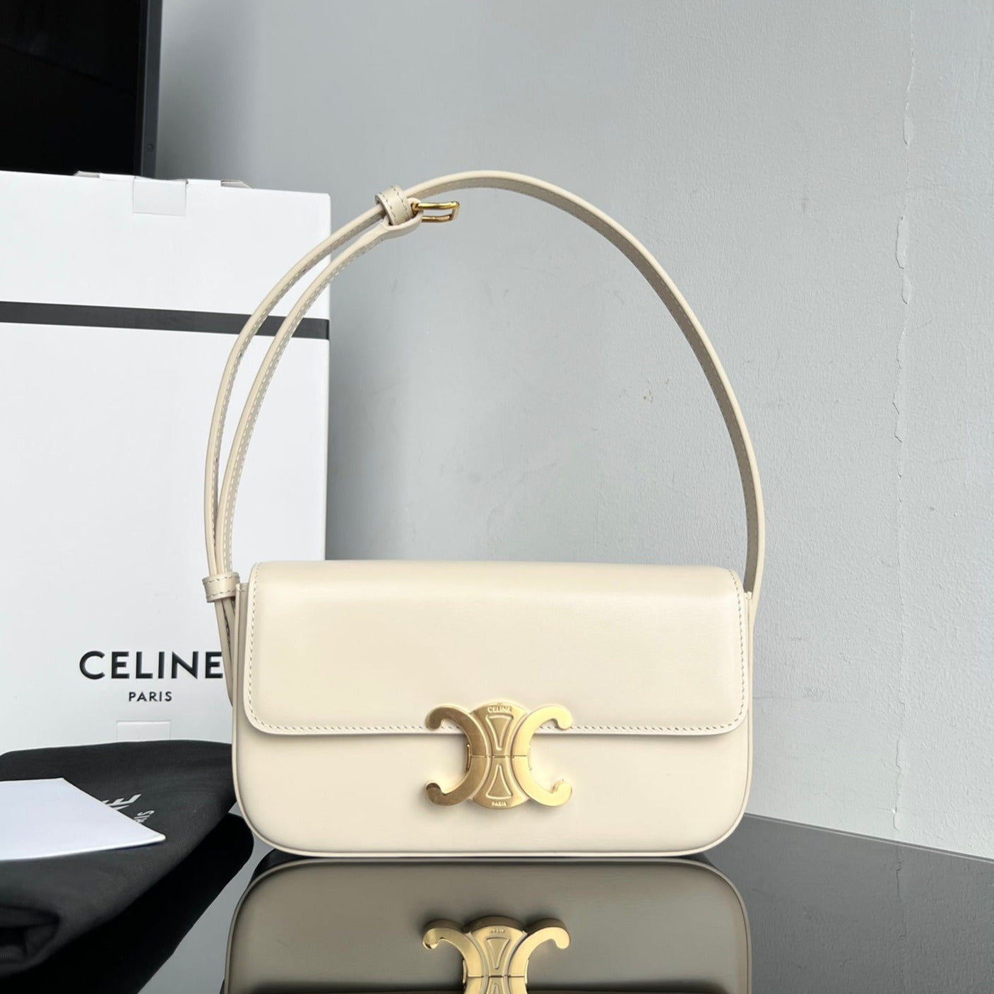TRIOMPHE 20 CUIR DE VEAU BLANC CRÈME