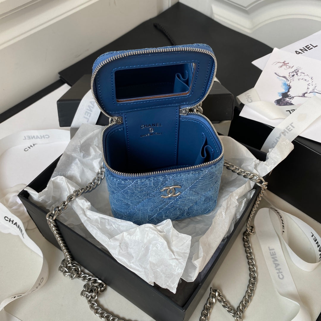 23P VANITY 11CM DENIM SILVER HARDWARE