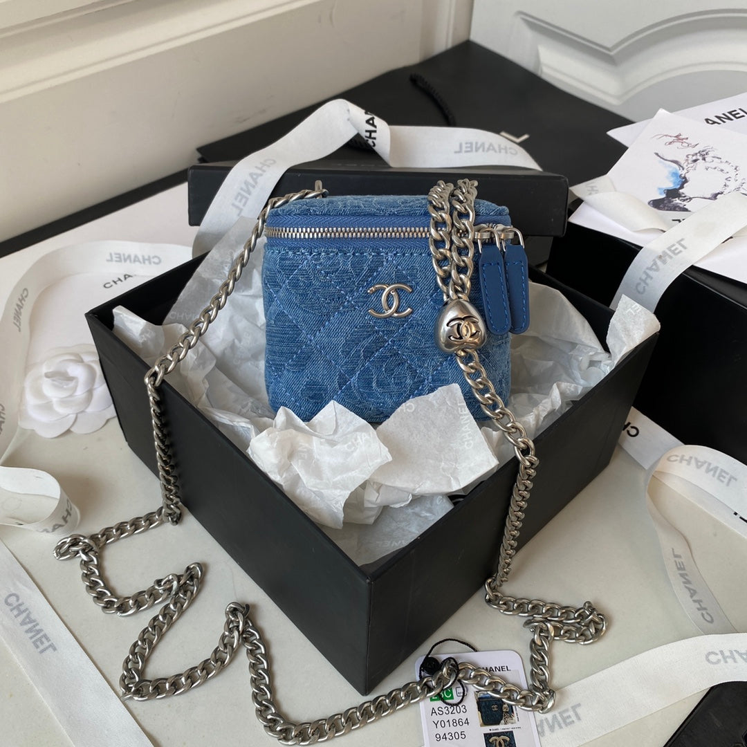 23P VANITY 11CM DENIM SILVER HARDWARE