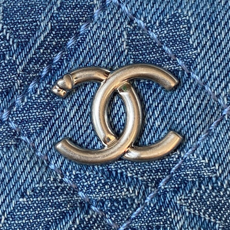 23P VANITY 11CM DENIM SILVER HARDWARE