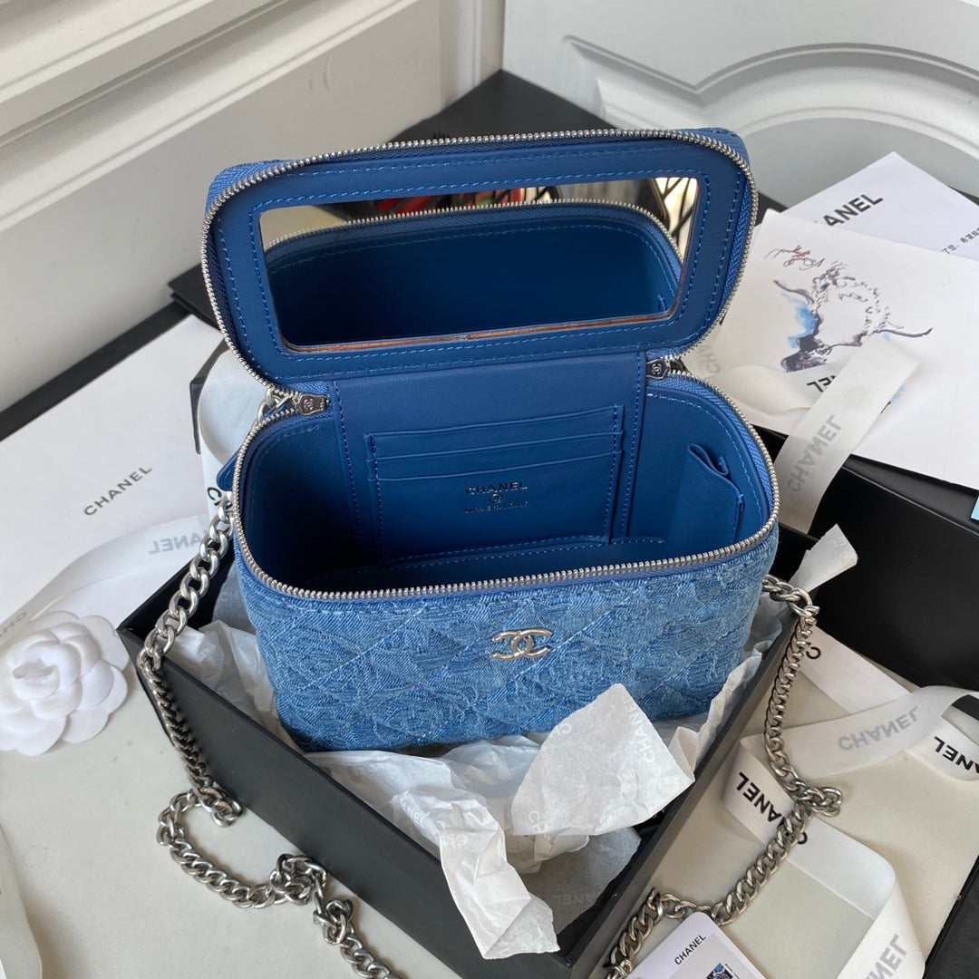 23P VANITY 17CM DENIM SILVER HARDWARE