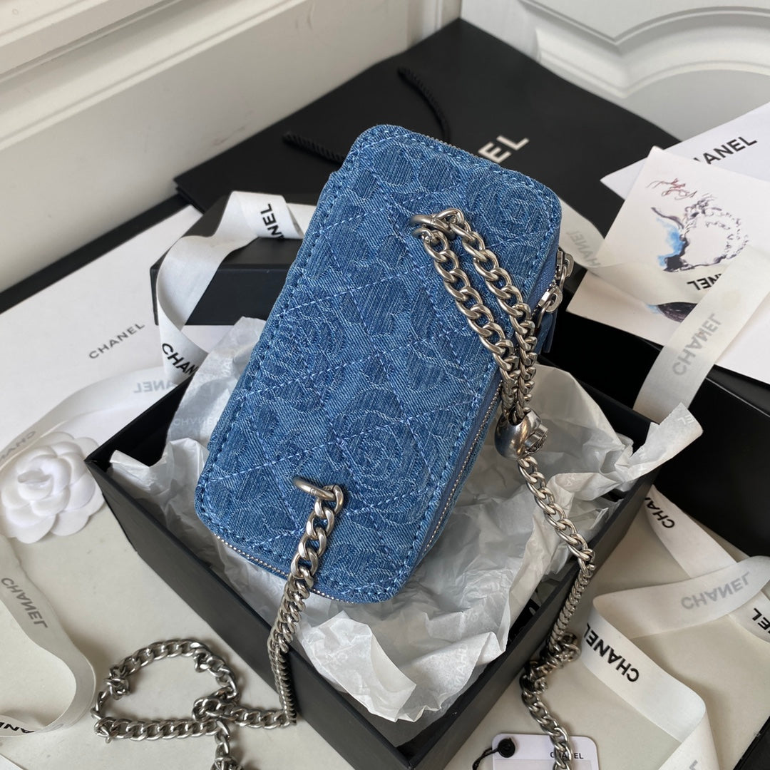 23P VANITY 17CM DENIM SILVER HARDWARE