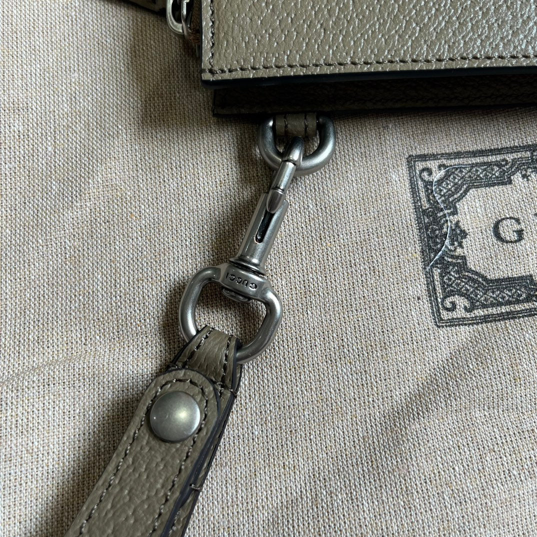 SAC À MAIN GG MARMONT 30 EN CUIR DE VEAU MARRON MOKA