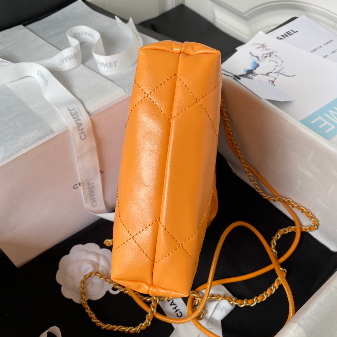 SAC CC 24S HOBO 22 20CM CUIR D'AGNEAU ORANGE