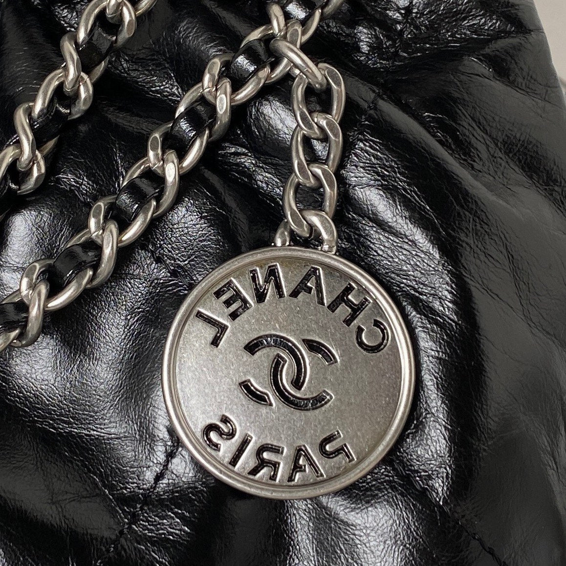 SAC CC 24S HOBO 22 20CM CUIR D'AGNEAU VIEILLI NOIR