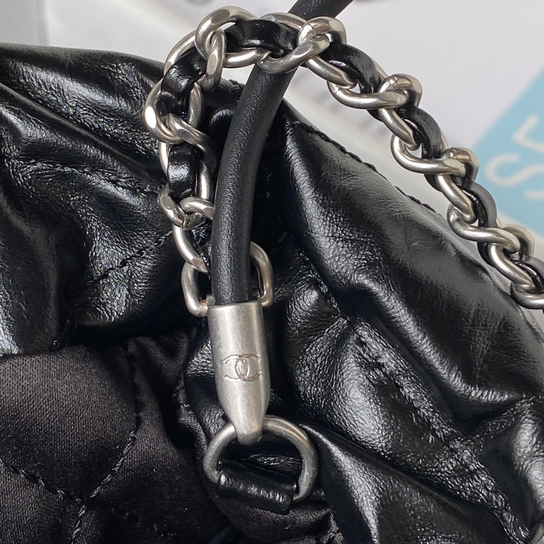 SAC CC 24S HOBO 22 20CM CUIR D'AGNEAU VIEILLI NOIR