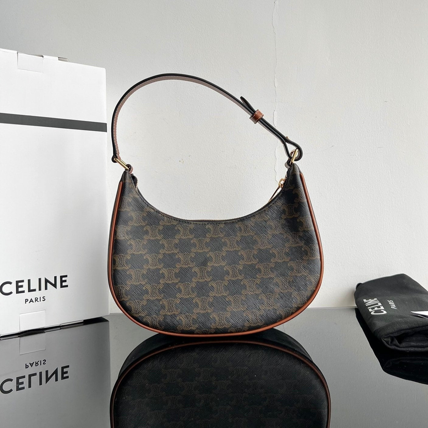 TRIPHOME 23 PEAU DE VACHE TAN CARO