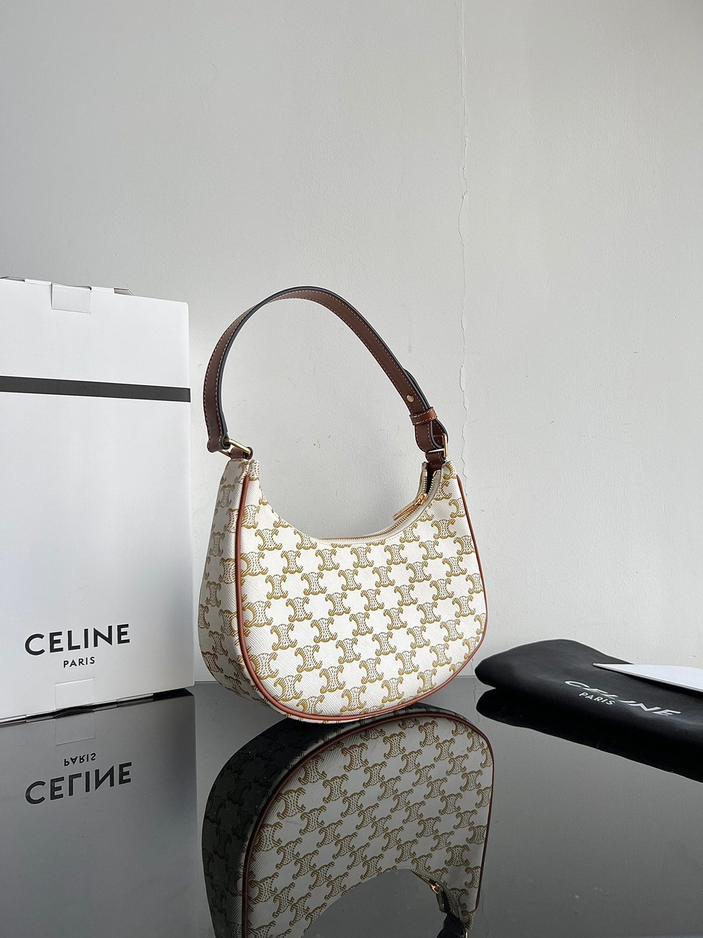 TRIPHOME 23 CUIR DE VACHE BLANC CARO