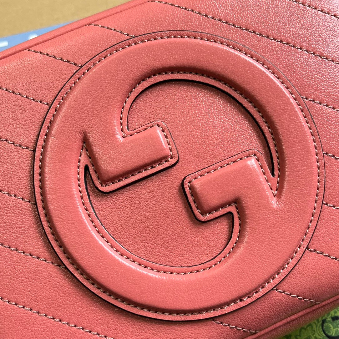 SAC À BANDOULIÈRE GG BLONDIE SMALL 21 EN CUIR DE VEAU ROSE FONCÉ