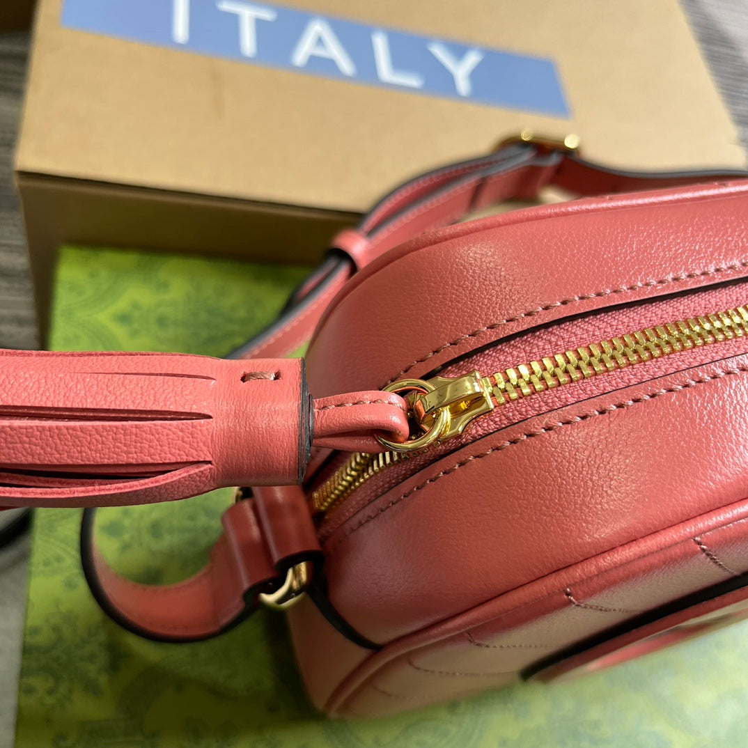 SAC À BANDOULIÈRE GG BLONDIE SMALL 21 EN CUIR DE VEAU ROSE FONCÉ