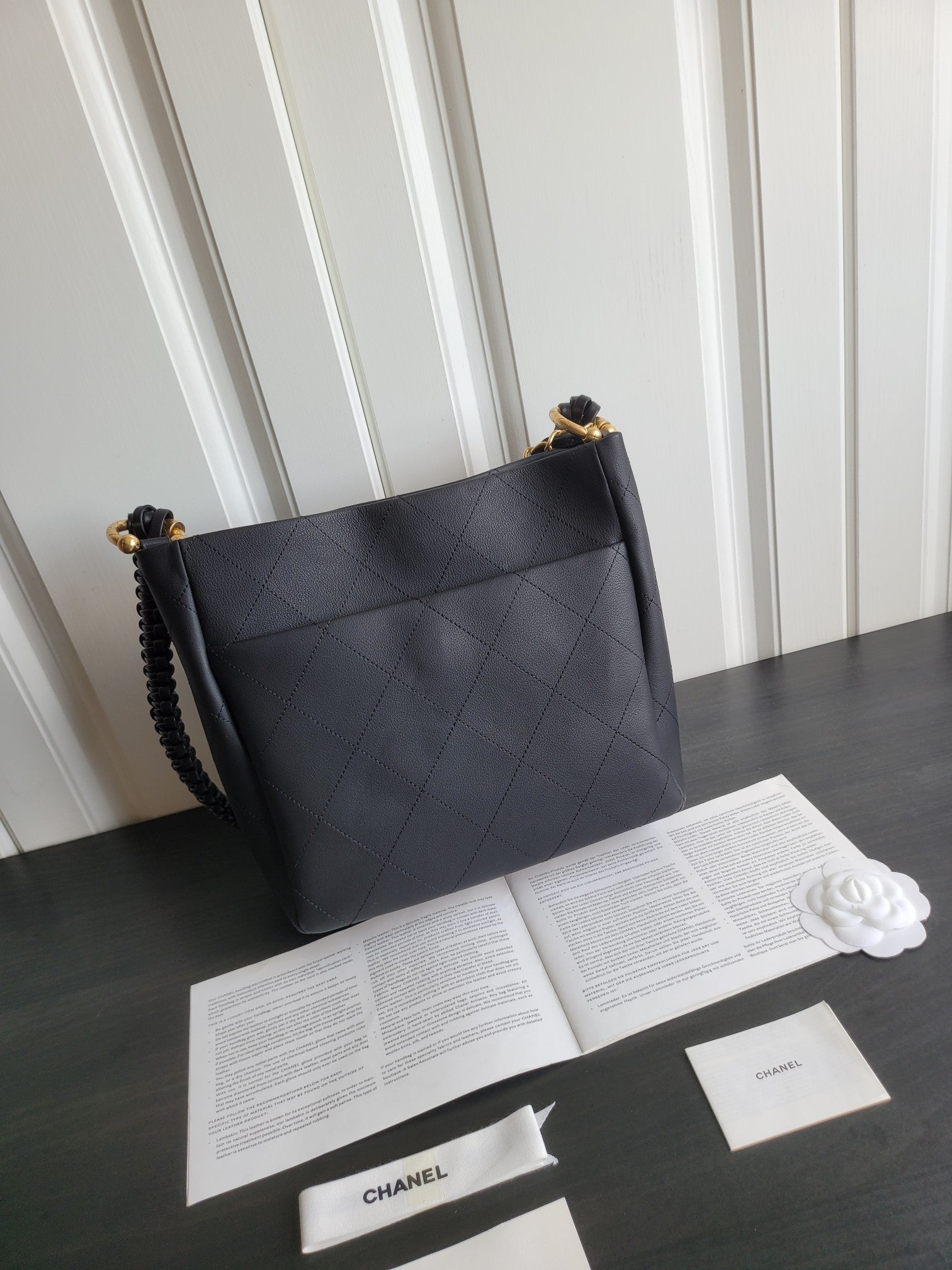CC 23S HOBO BAG 26CM BLACK CALFSKIN GOLD HARDWARE