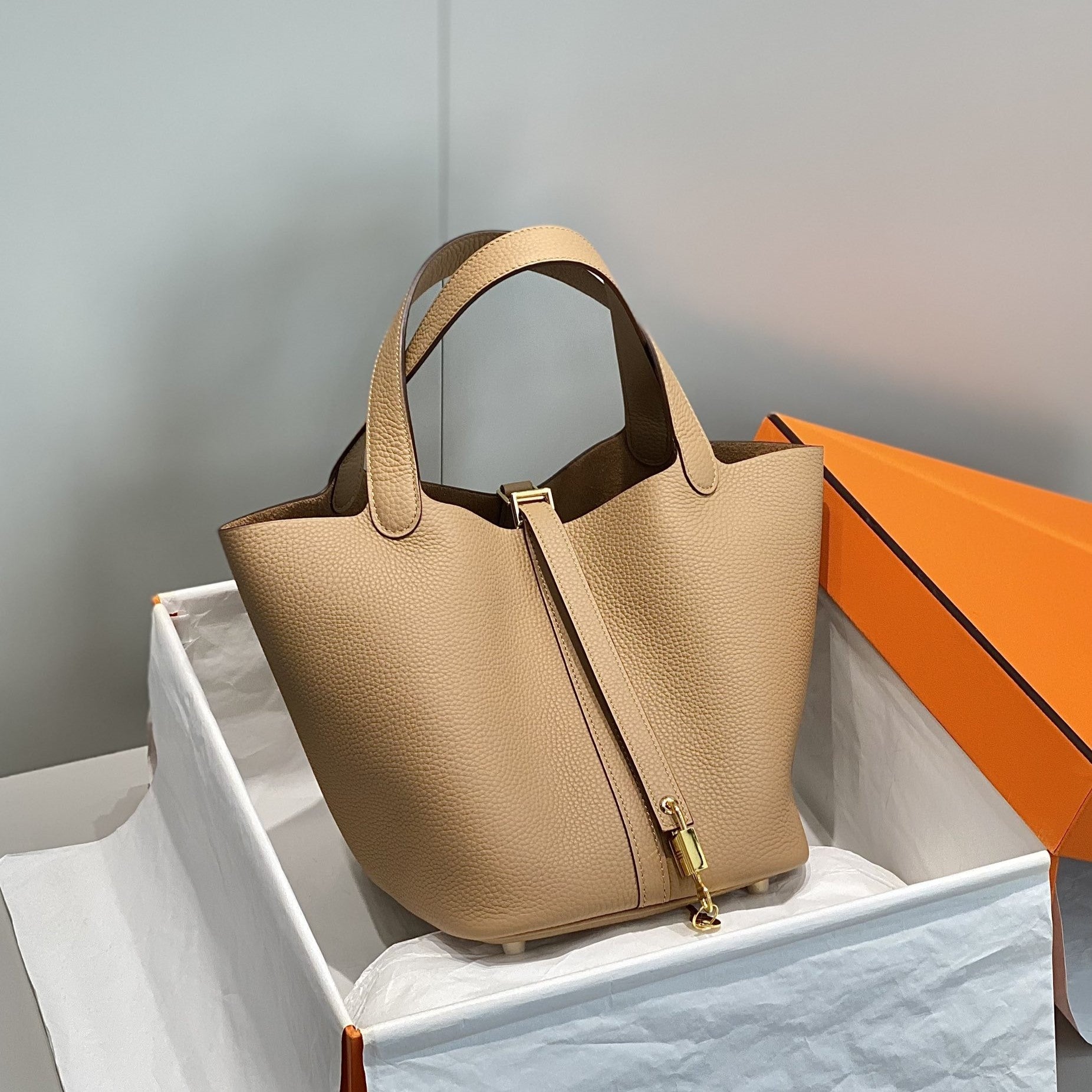 SERRURE PICOTIN 22 BEIGE TOGO GHW