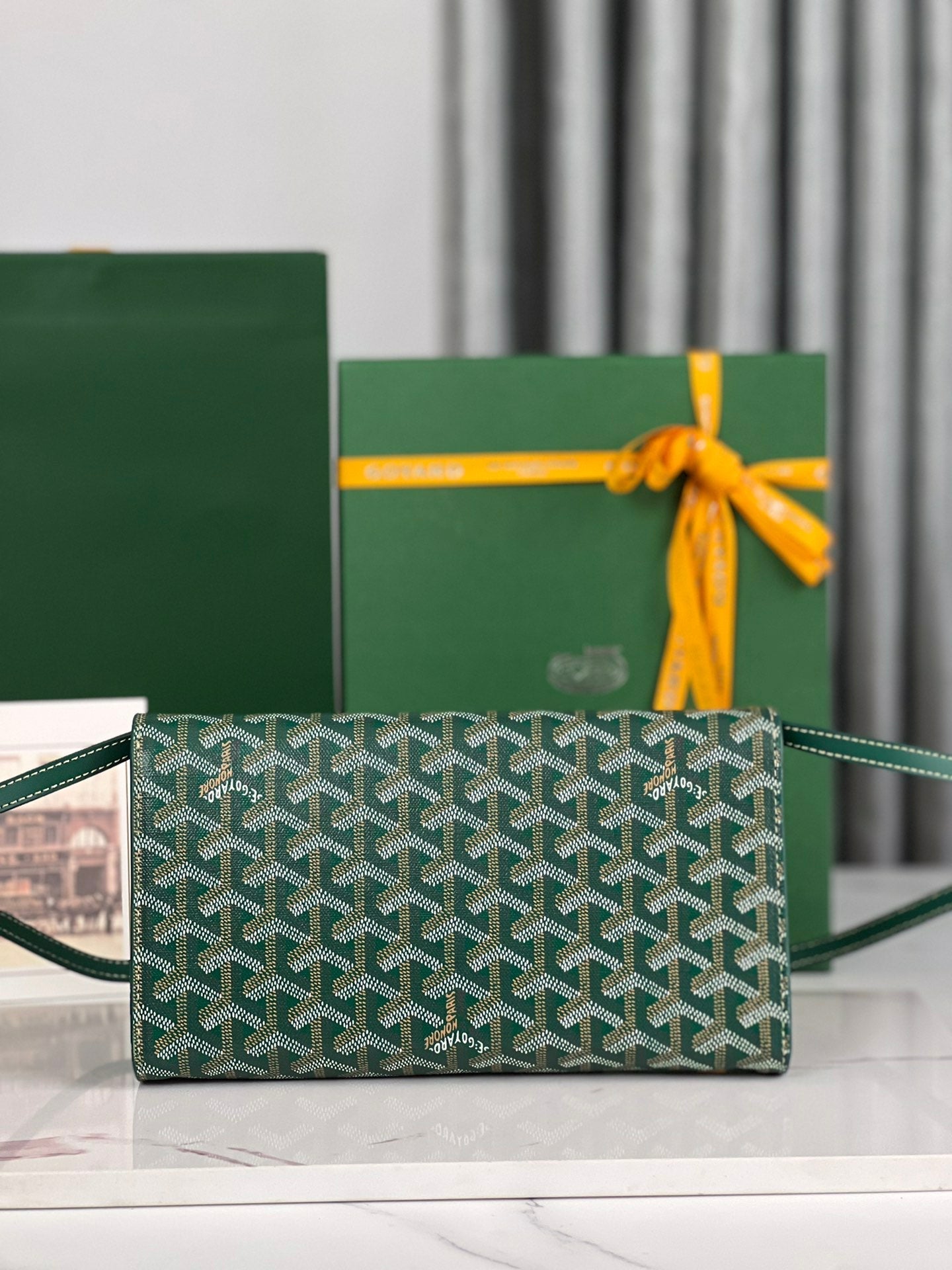 POCHETTE MONTE-CARLO PM 25 EN TOILE GOYARDINE VERTE