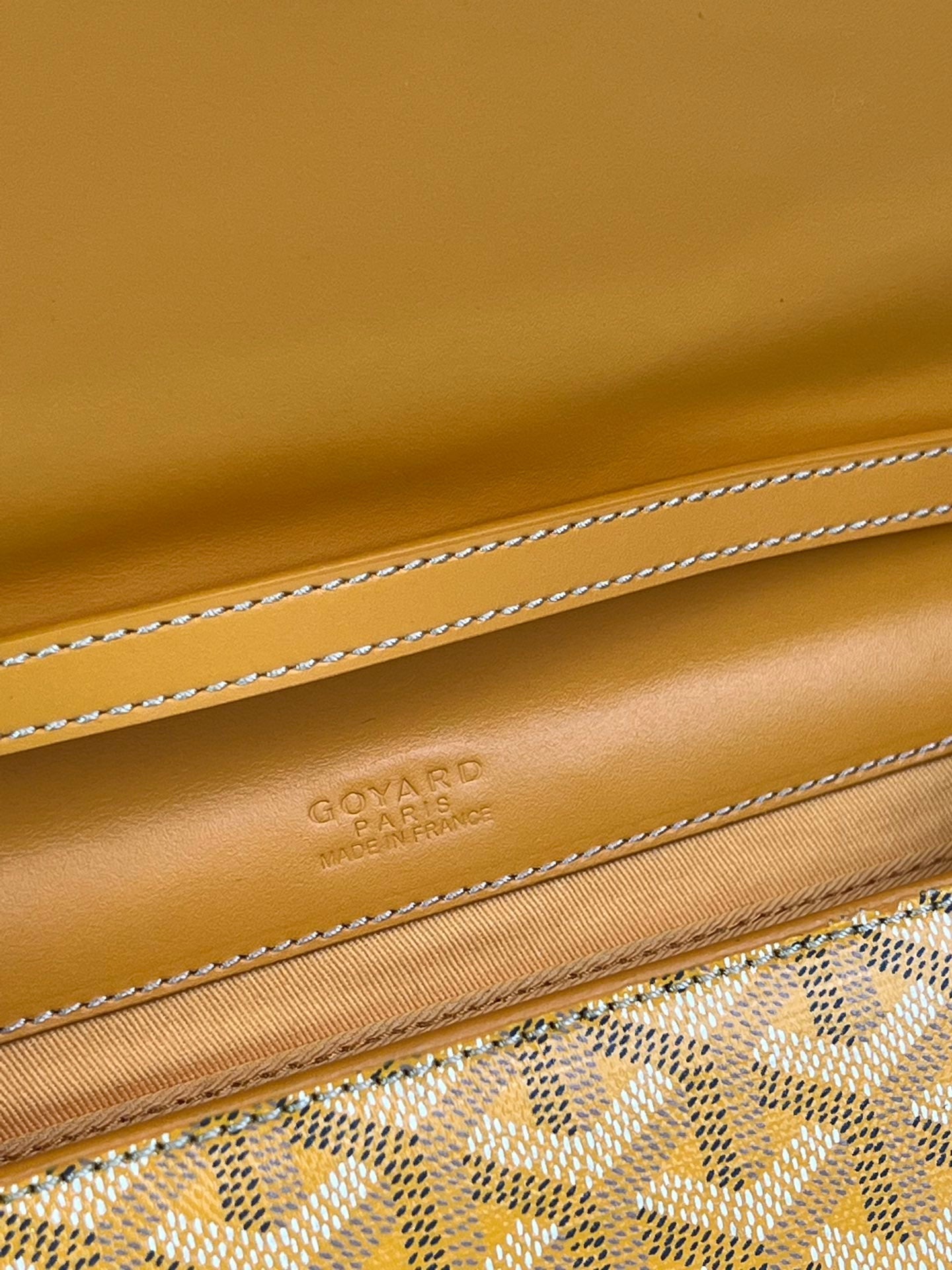 POCHETTE MONTE-CARLO PM 25 EN TOILE GOYARDINE JAUNE