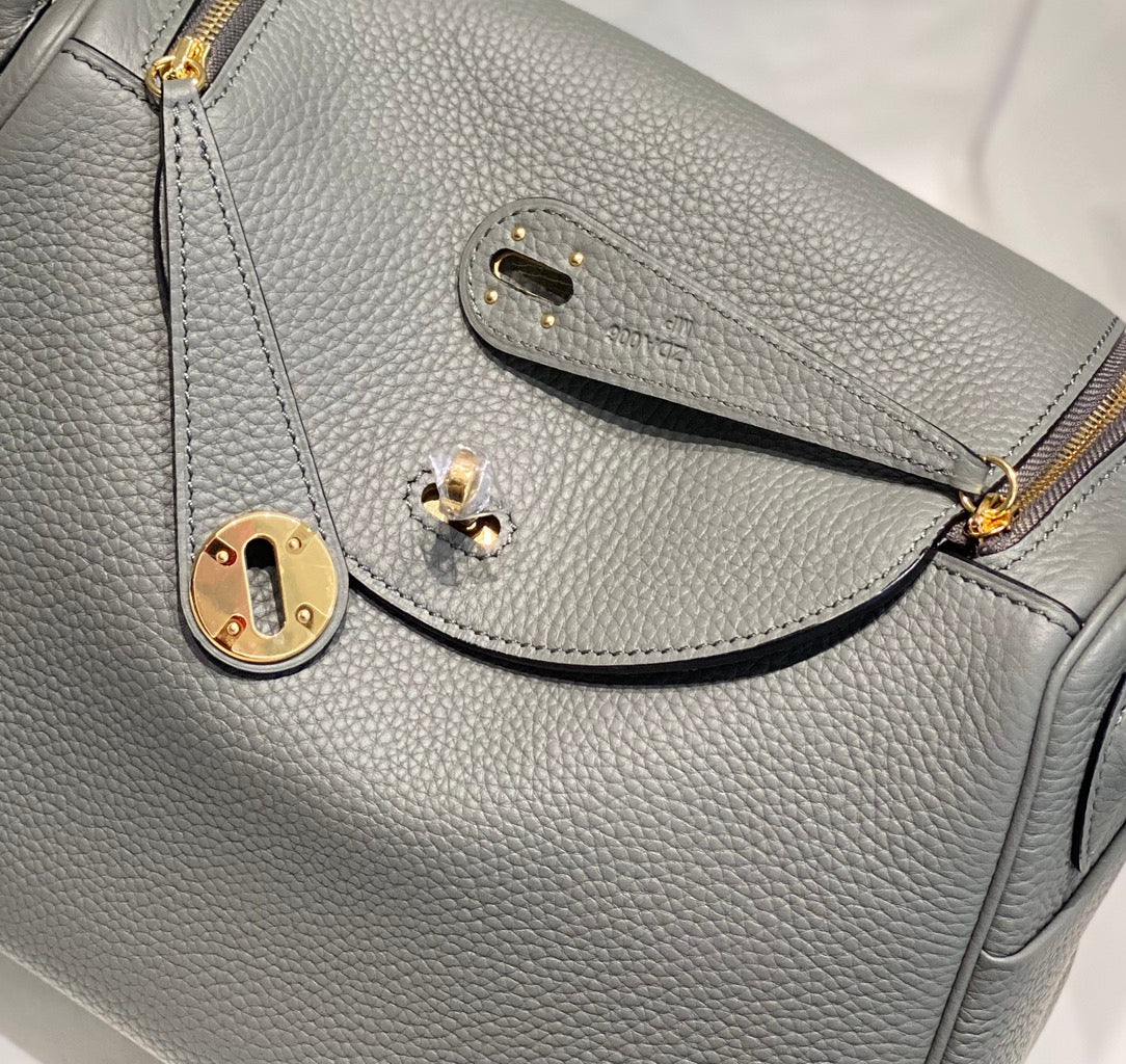 SAC HM LINDY 26 CUIR TAURILLON GRIS CLEMENCE