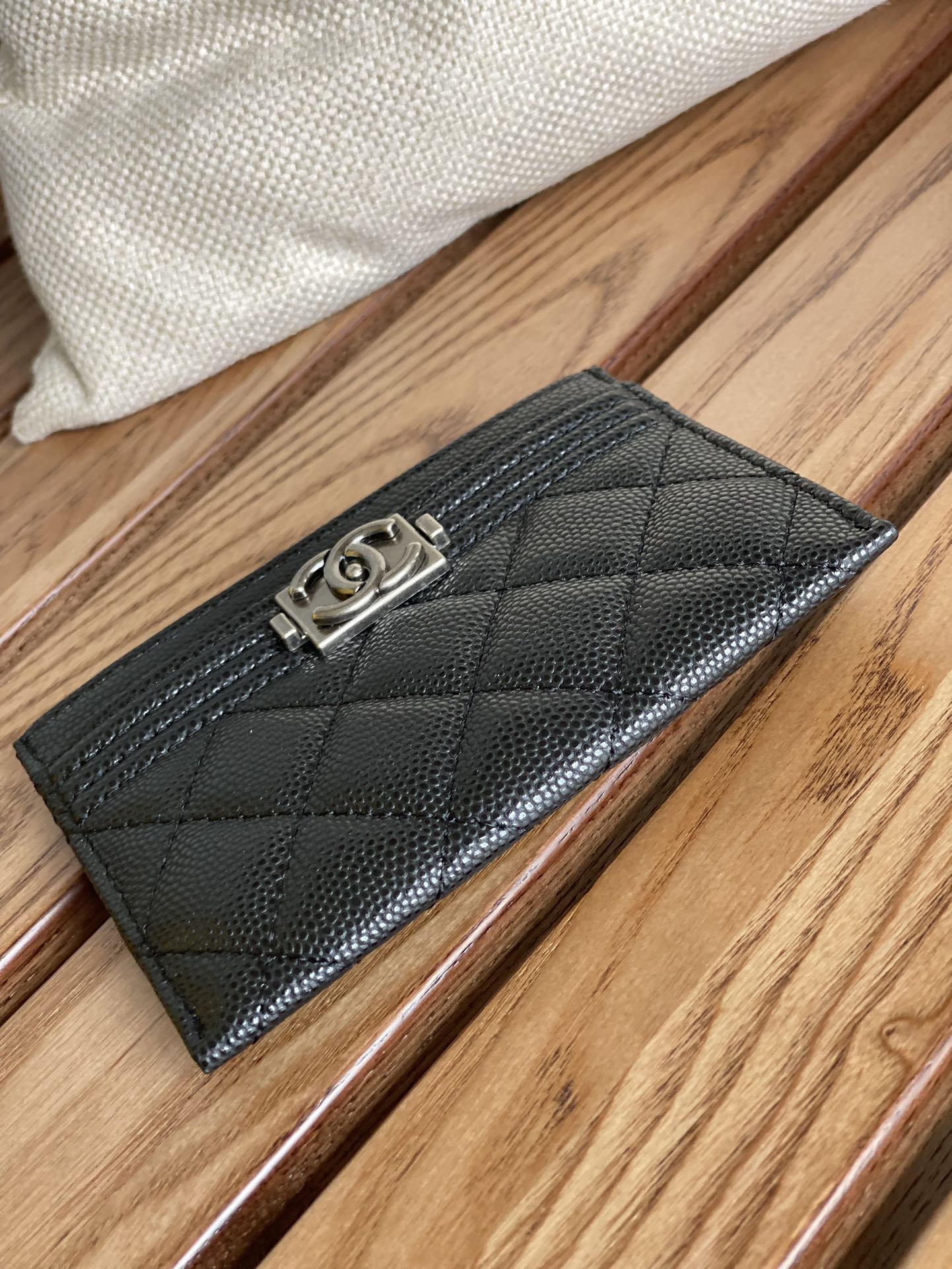 CC BOY 11CM CARD HOLDER BLACK CAVIAR SILVER HARDWARE