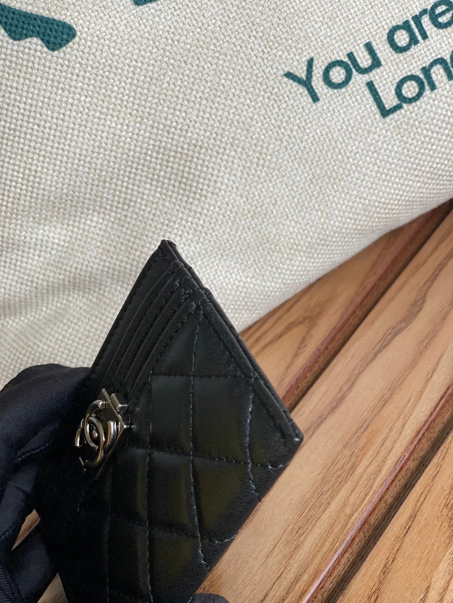 CC BOY 11CM CARD HOLDER BLACK LAMBSKIN SILVER HARDWARE