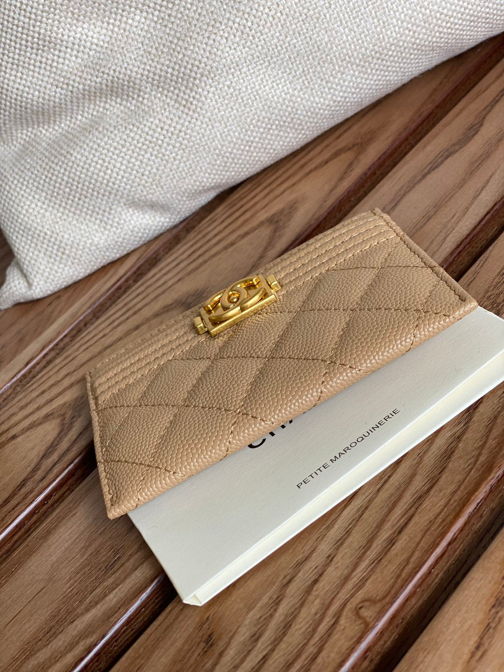 CC BOY 11CM CARD HOLDER BEIGE CAVIAR GOLD HARDWARE