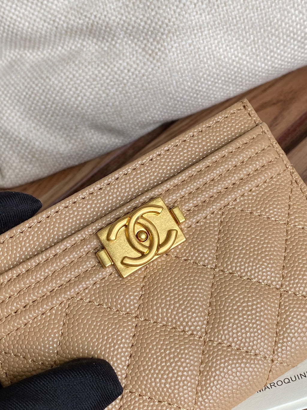 CC BOY 11CM CARD HOLDER BEIGE CAVIAR GOLD HARDWARE