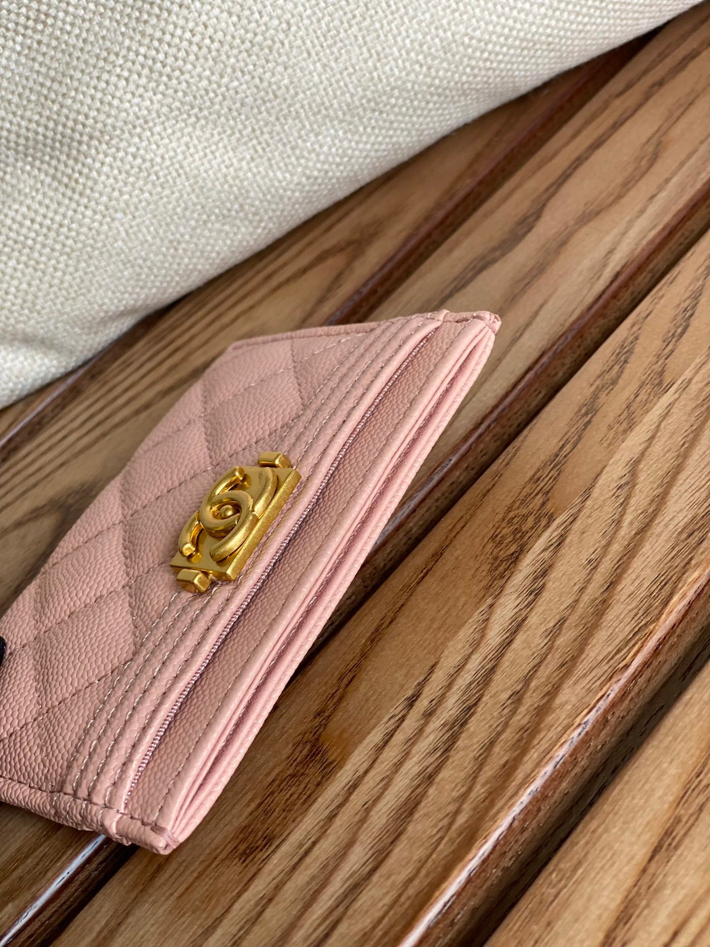 CC BOY 11CM CARD HOLDER PINK CAVIAR GOLD HARDWARE