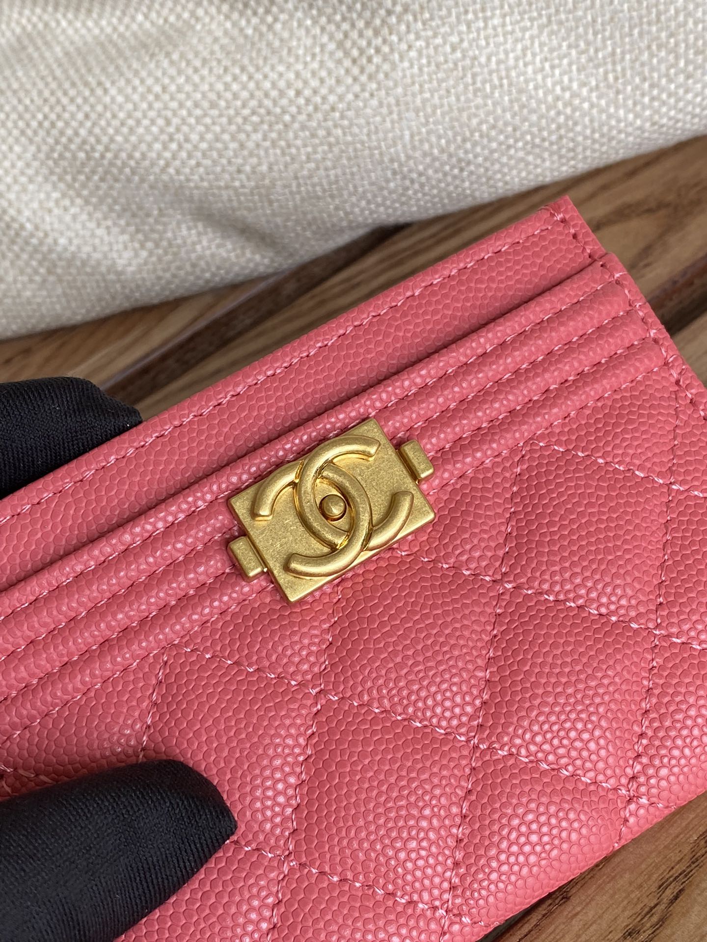CC BOY 11CM CARD HOLDER RED CAVIAR GOLD HARDWARE