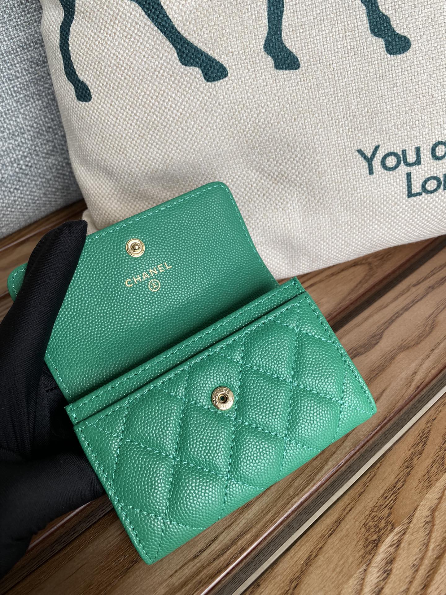 CC SMALL WALLET 11CM DARK GREEN CAVIAR LIGHT GOLD HARDWARE