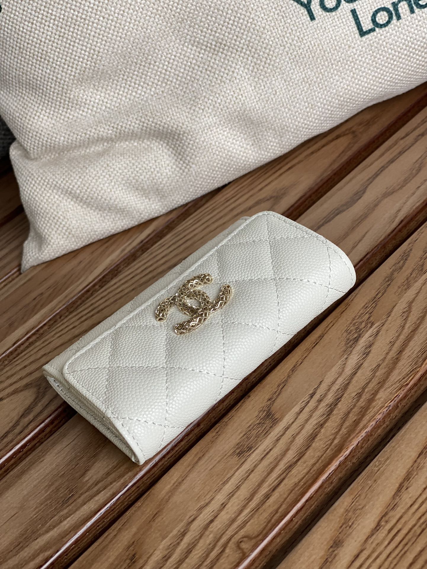 CC SMALL WALLET 11CM WHITE CAVIAR LIGHT GOLD HARDWARE