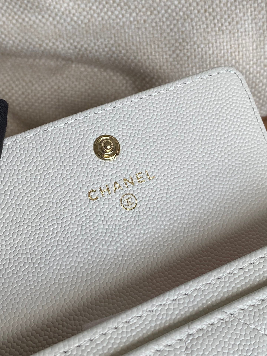 CC SMALL WALLET 11CM WHITE CAVIAR LIGHT GOLD HARDWARE