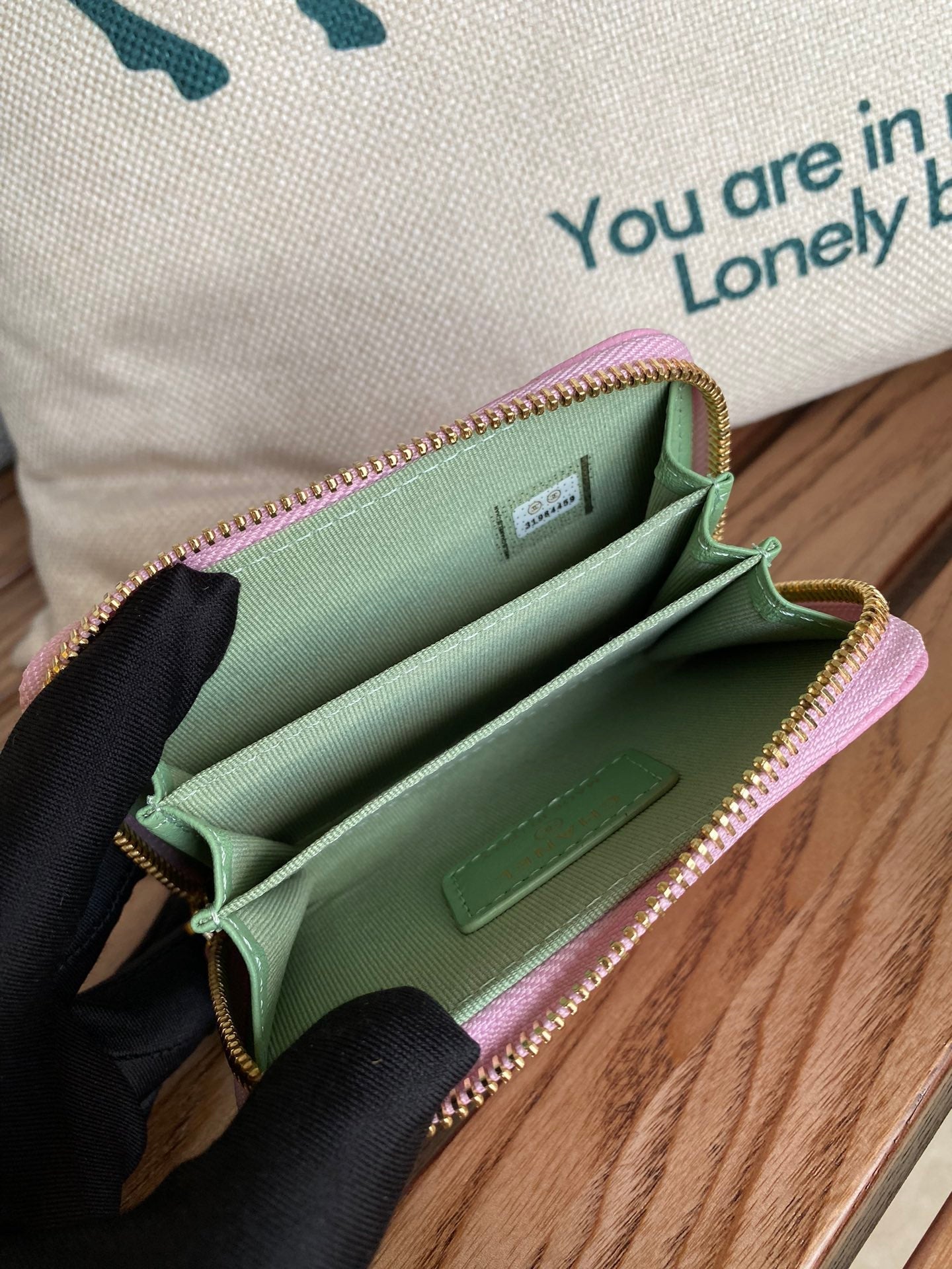CC ZIPPED WALLET 11CM PINK CAVIAR GOLD HARDWARE