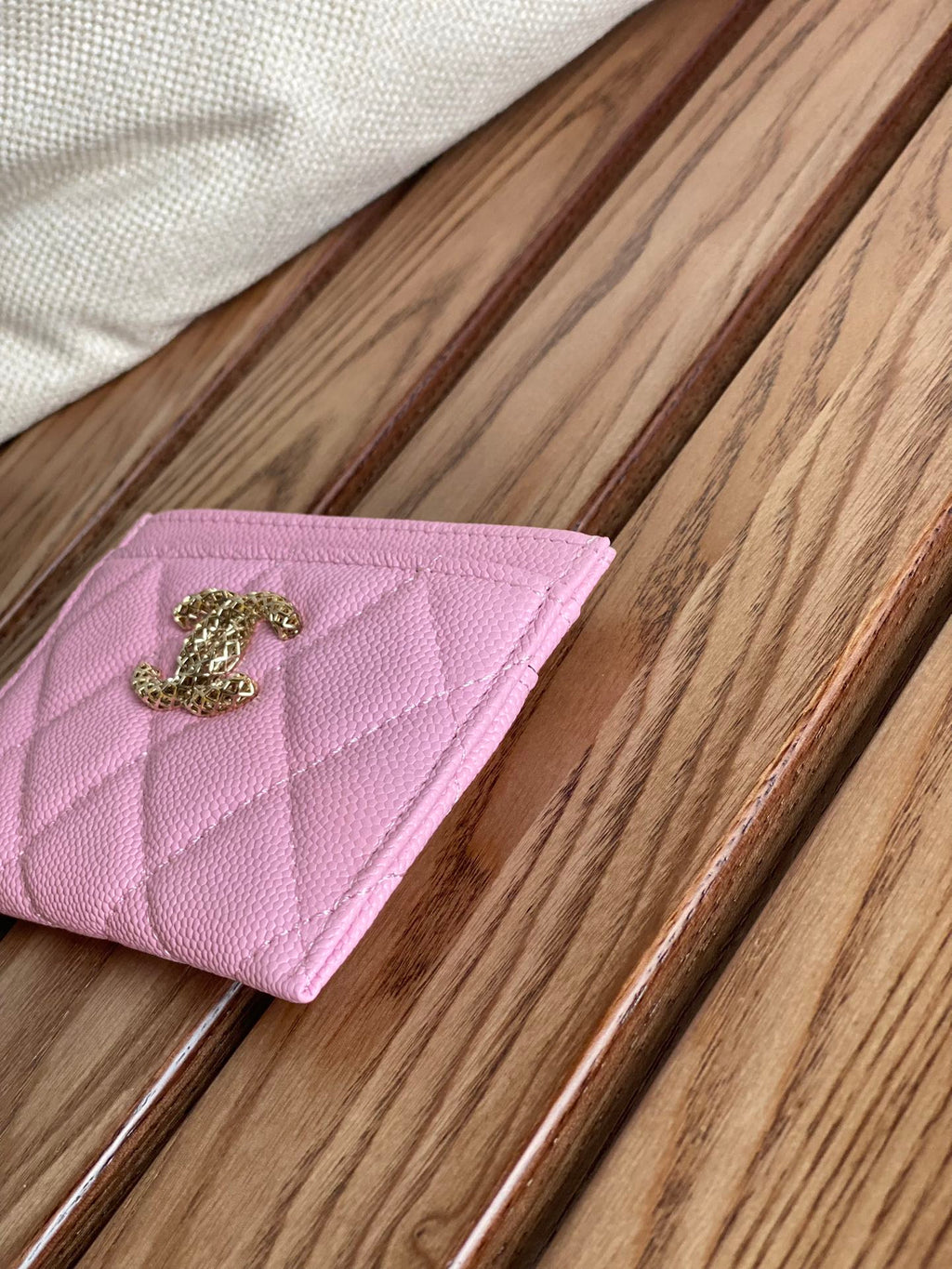 PORTE-CARTES CC 10CM ROSE CAVIAR