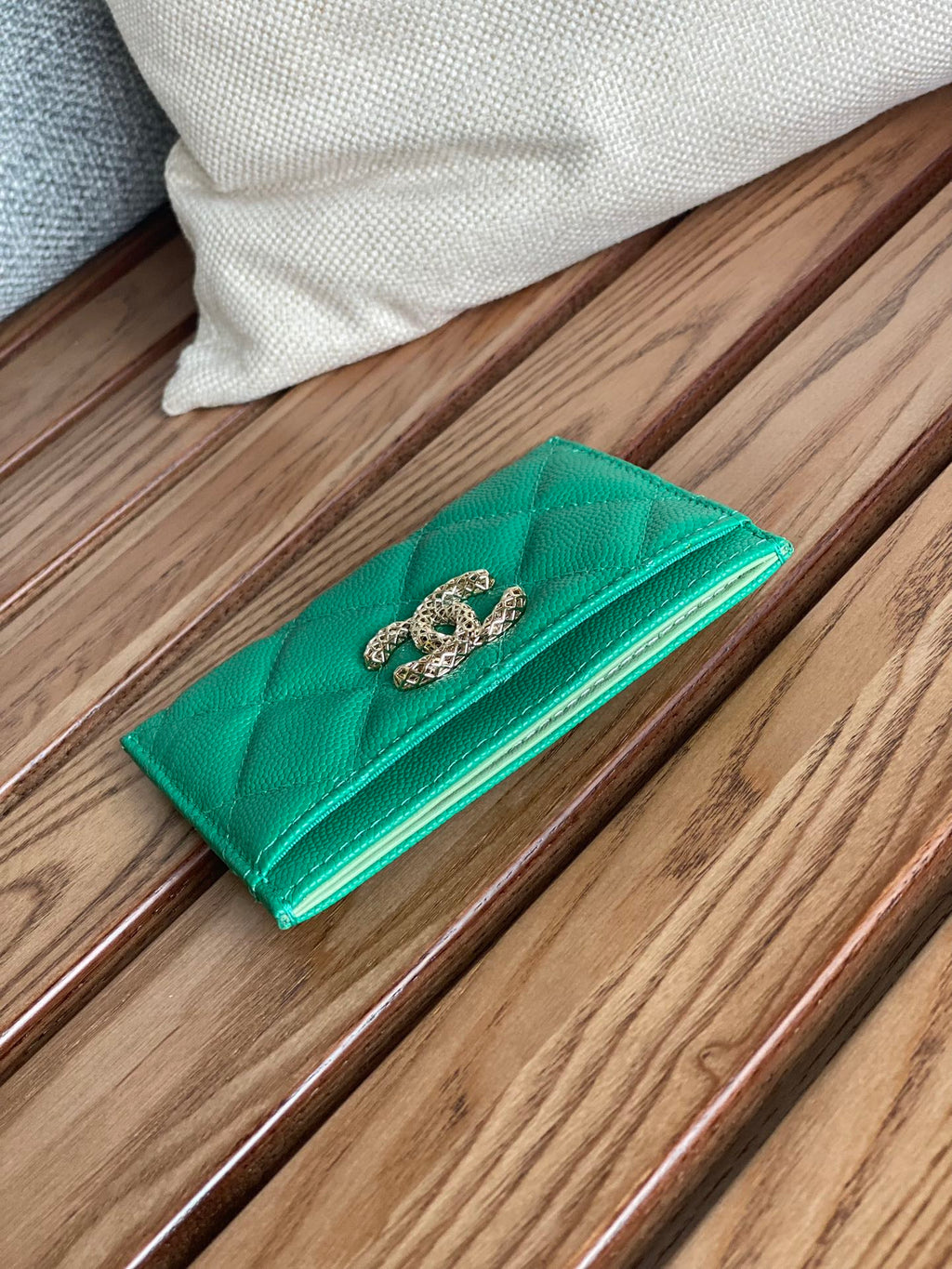 PORTE-CARTES CC 10CM VERT FONCÉ CAVIAR