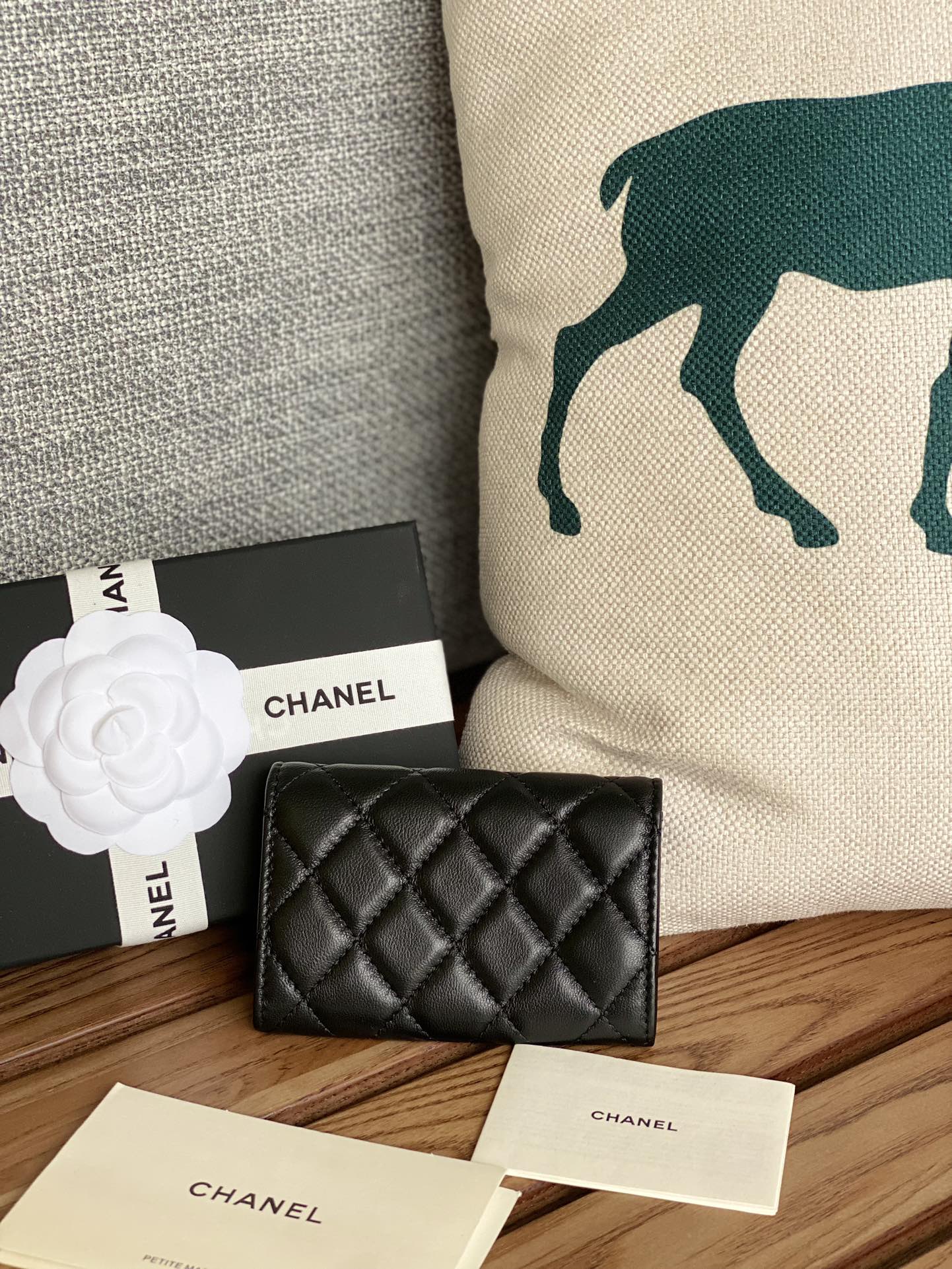 CC SMALL WALLET 11CM BLACK LAMBSKIN SILVER HARDWARE