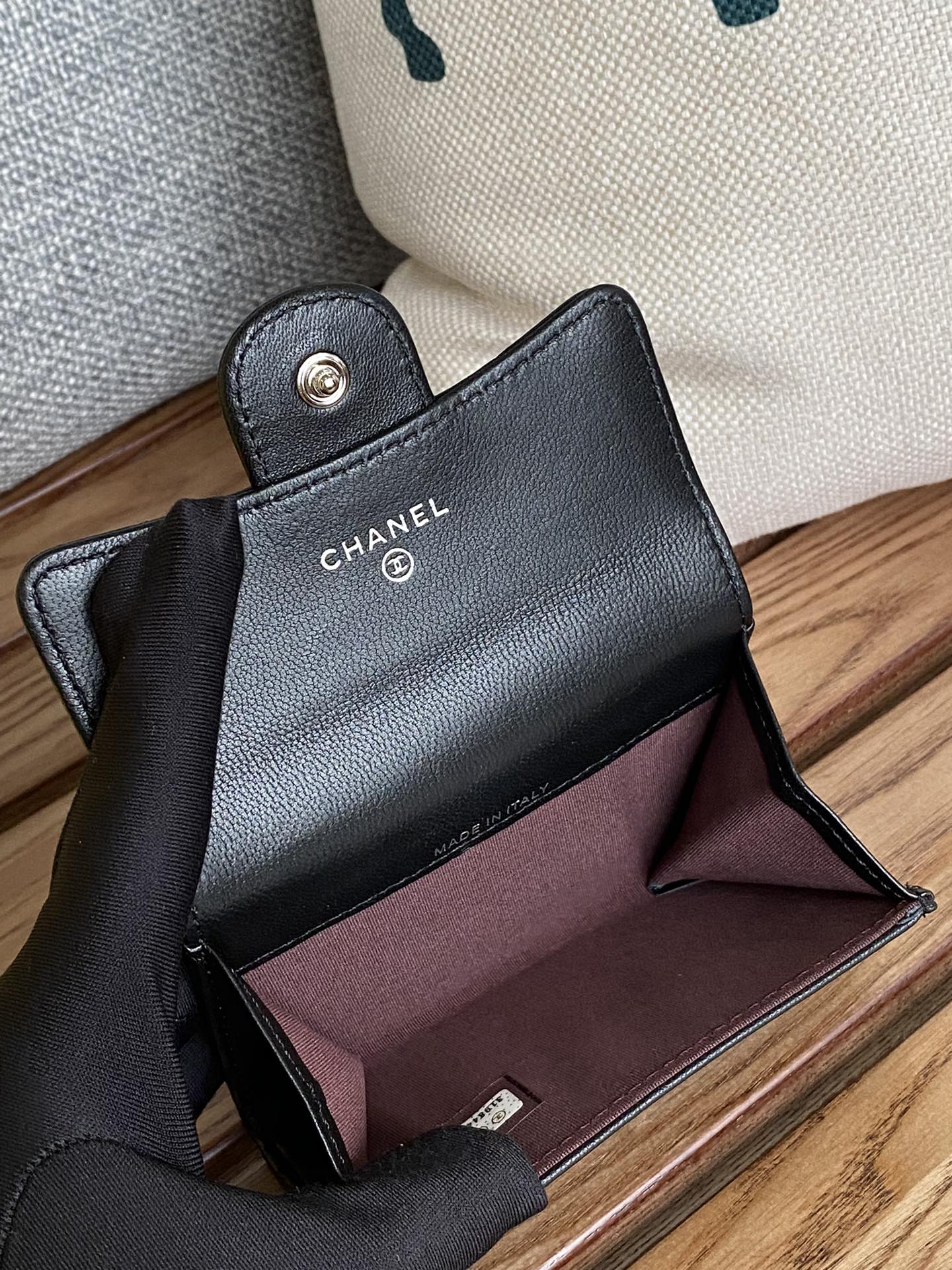 CC SMALL WALLET 11CM BLACK LAMBSKIN SILVER HARDWARE