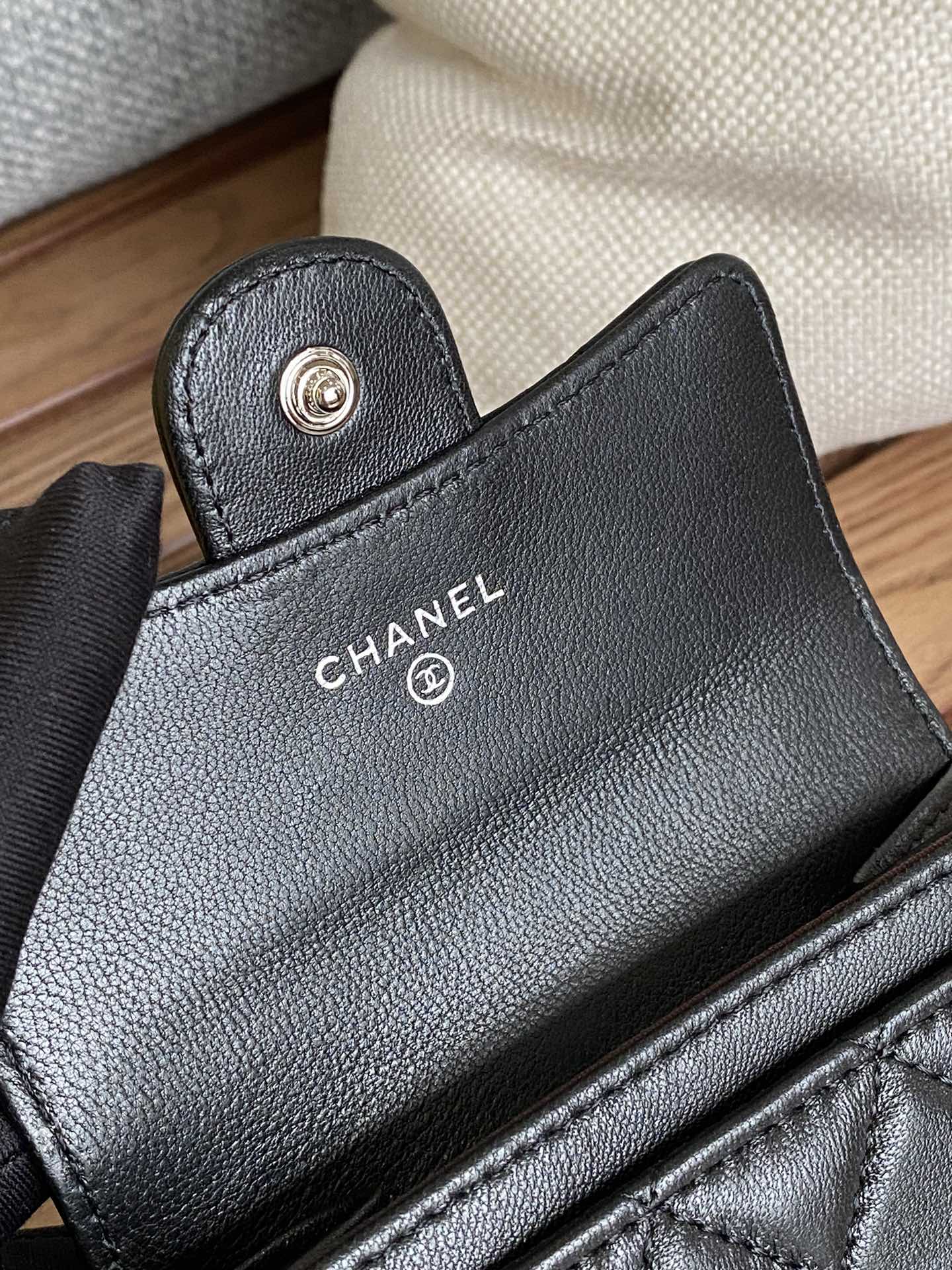 CC SMALL WALLET 11CM BLACK LAMBSKIN SILVER HARDWARE