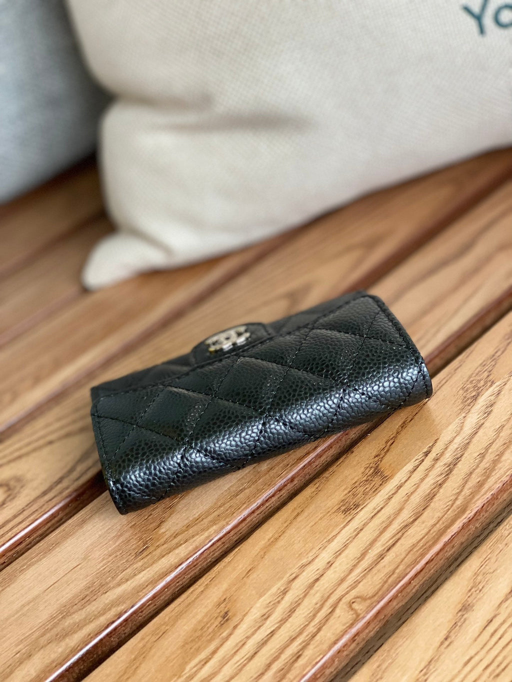 CC SMALL WALLET 11CM BLACK CAVIAR SILVER HARDWARE